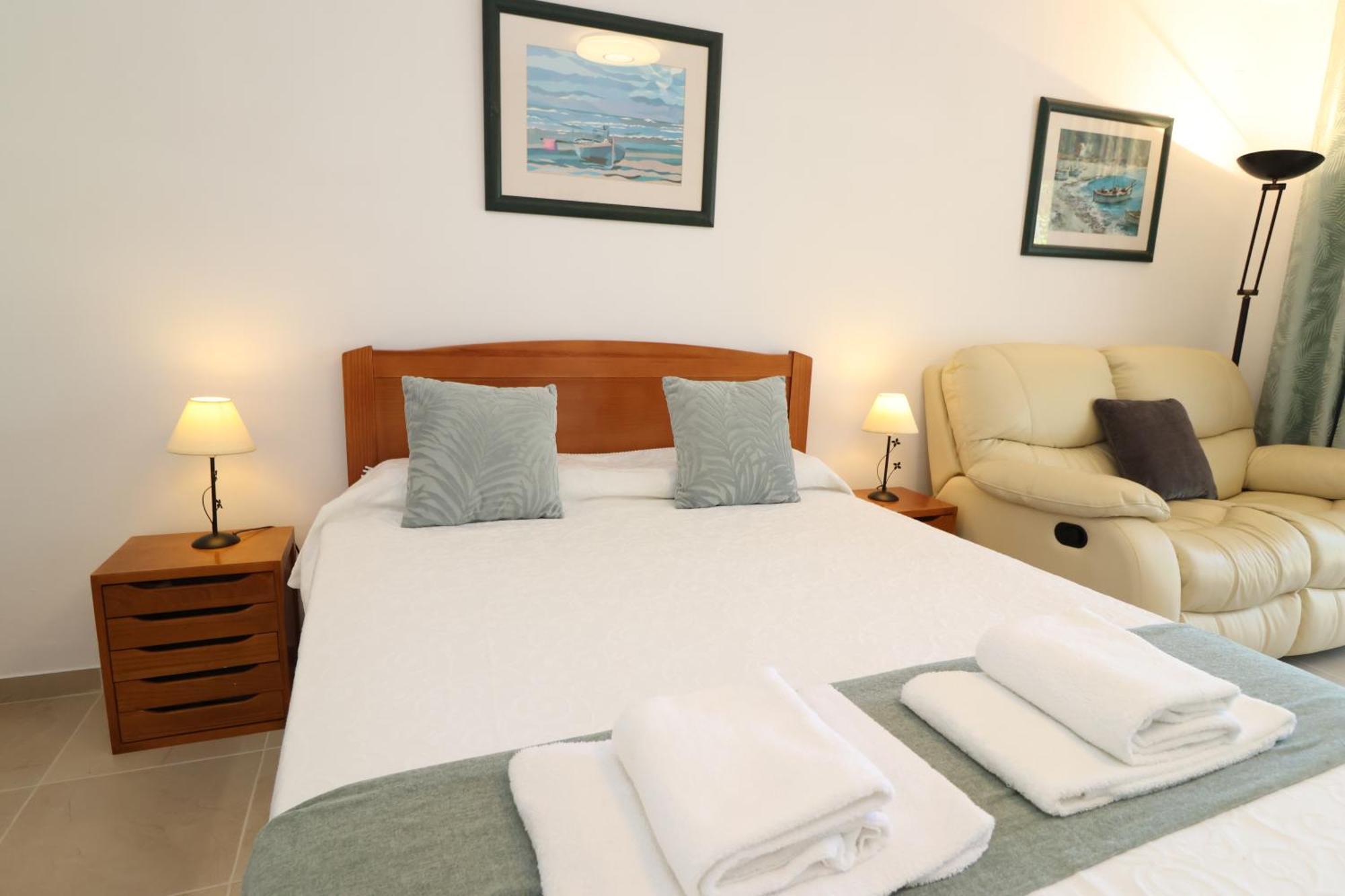 Camelia 52 Beach Studio Apartment - Sao Rafael, อัลบูเฟรา ภายนอก รูปภาพ